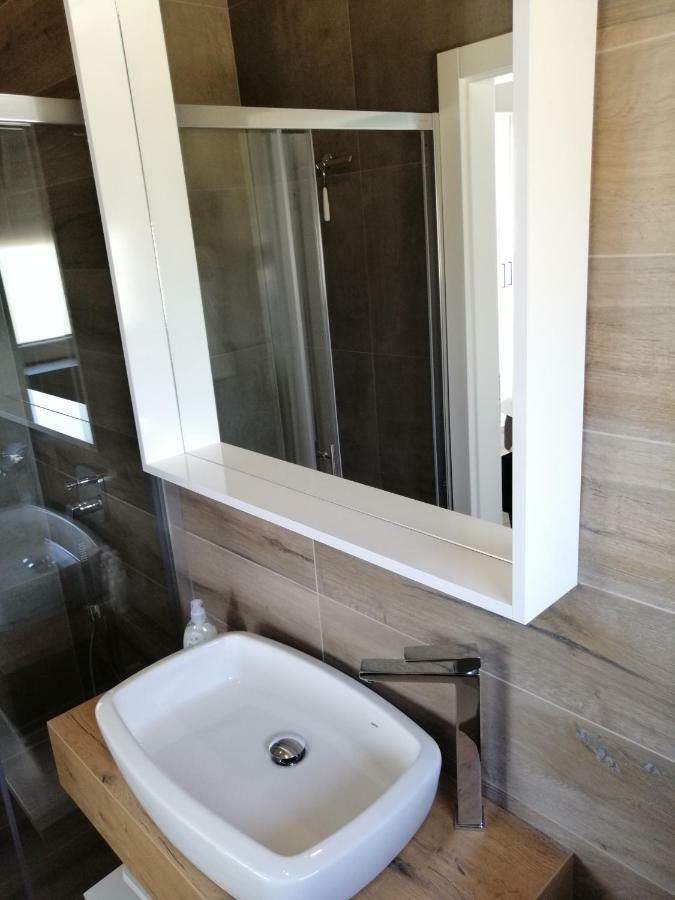 Villa Orao Kaštel Novi 외부 사진