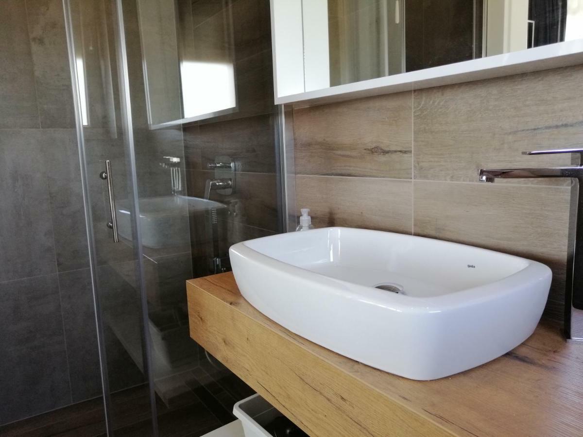 Villa Orao Kaštel Novi 외부 사진