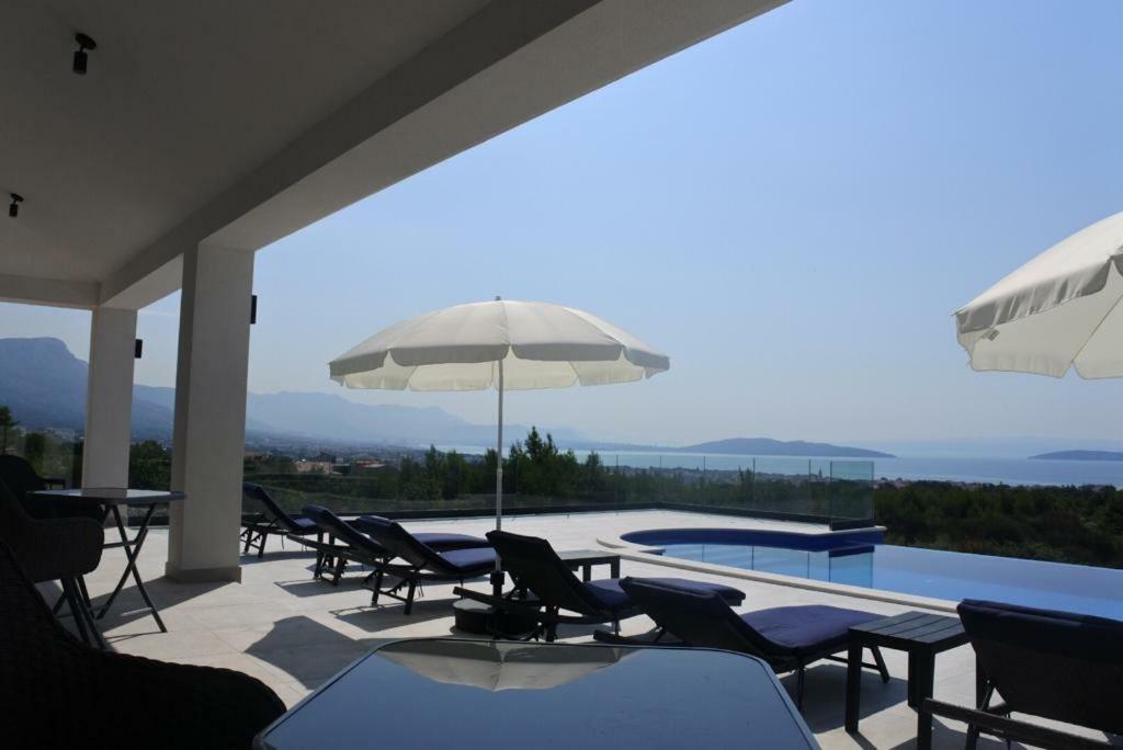 Villa Orao Kaštel Novi 외부 사진