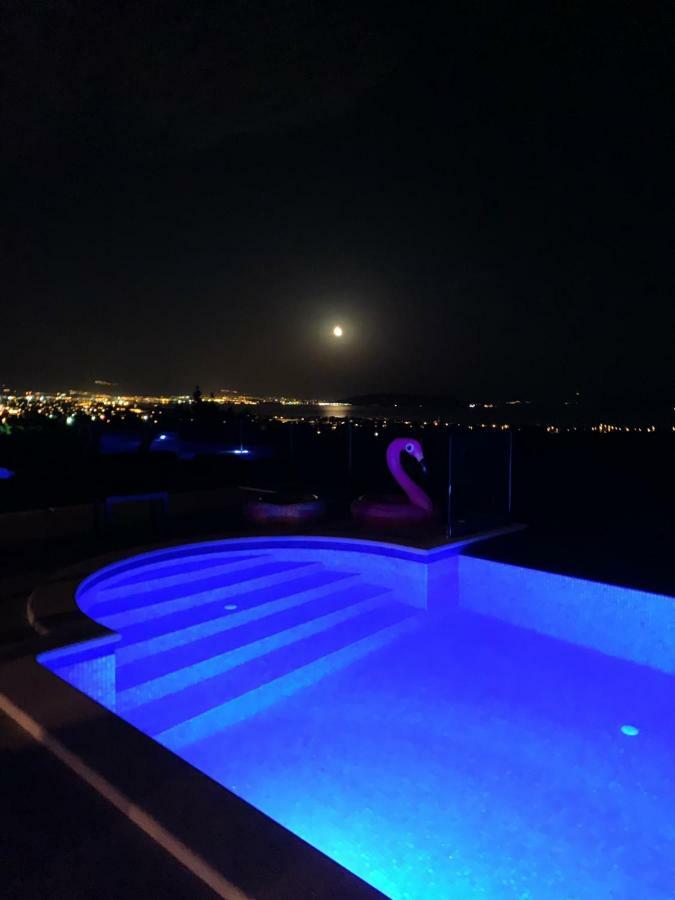 Villa Orao Kaštel Novi 외부 사진